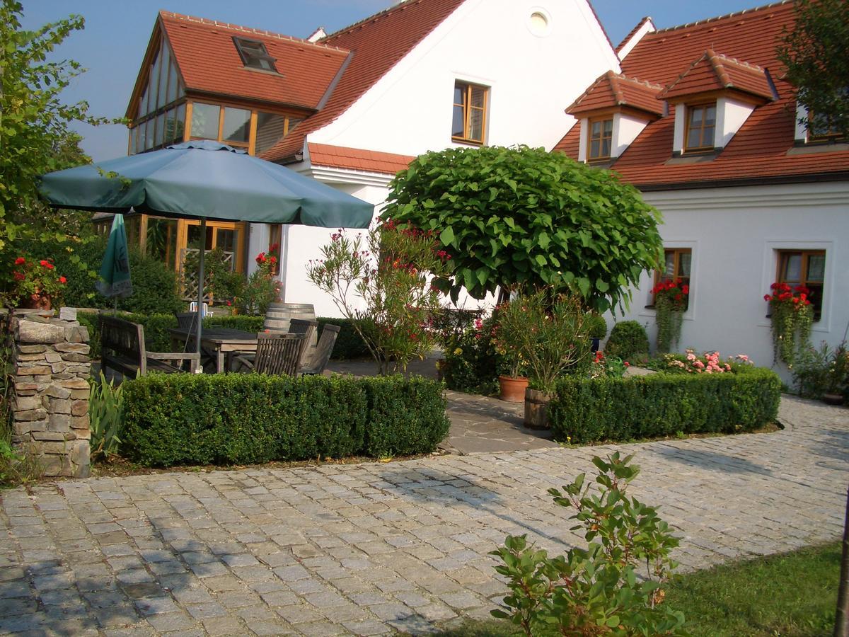Prabatsch-Aichinger Winzergut Apartment Langenlois Luaran gambar
