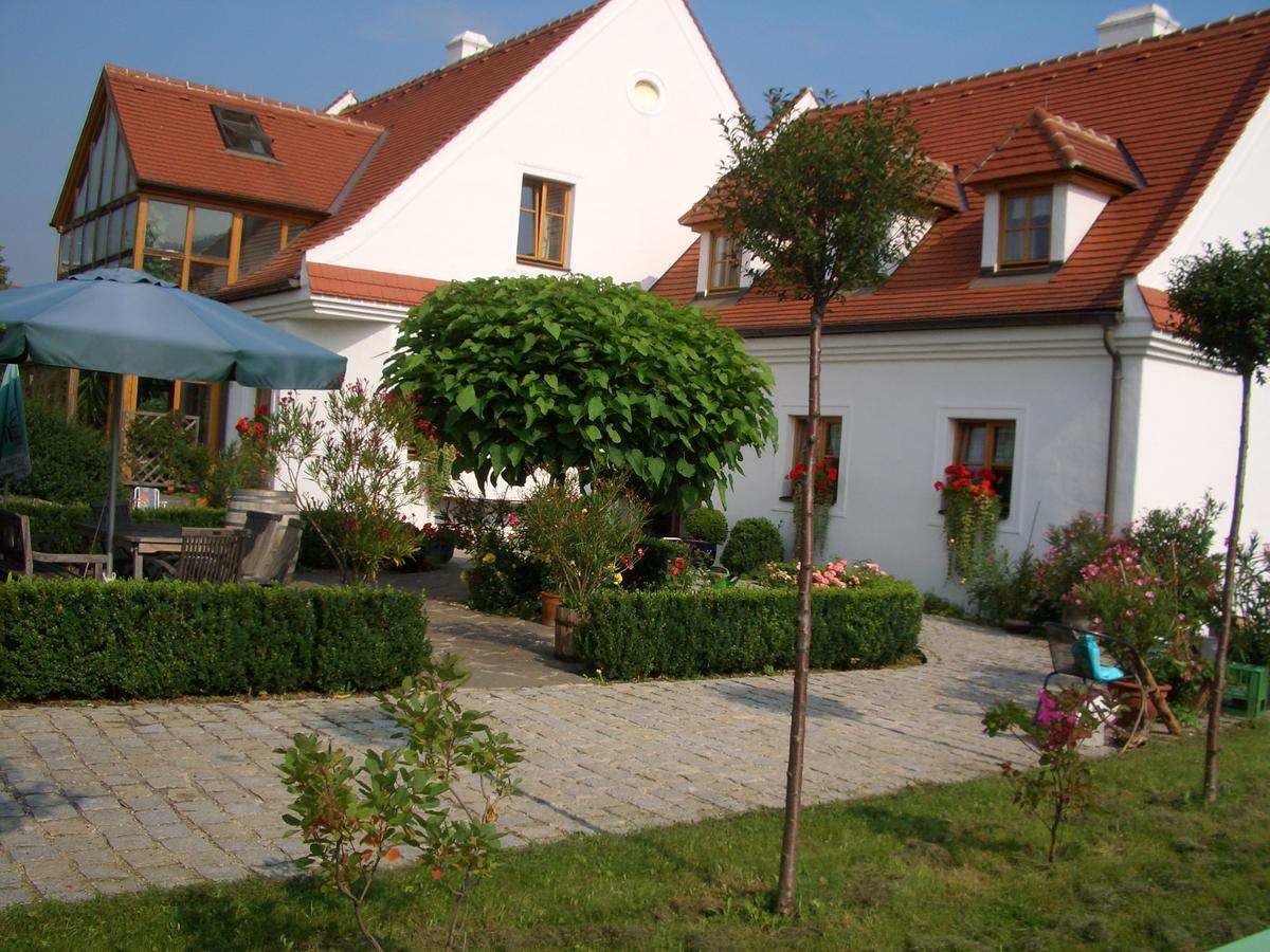 Prabatsch-Aichinger Winzergut Apartment Langenlois Luaran gambar